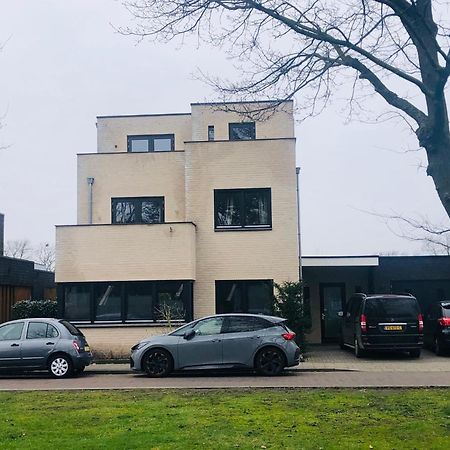 City Zen Apartment Enschede !Free Private Parking Esterno foto