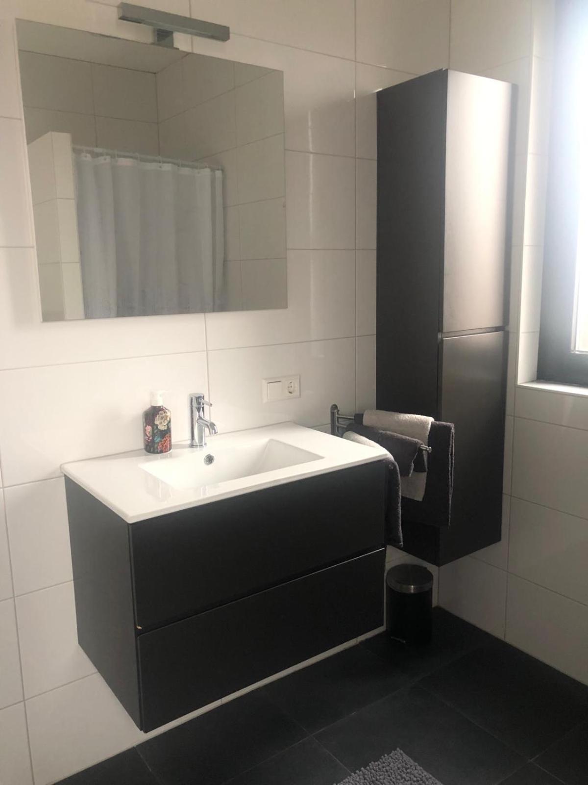City Zen Apartment Enschede !Free Private Parking Esterno foto