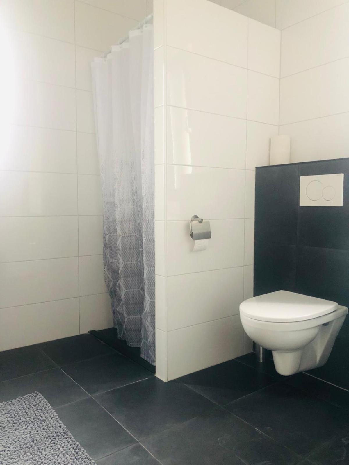 City Zen Apartment Enschede !Free Private Parking Esterno foto