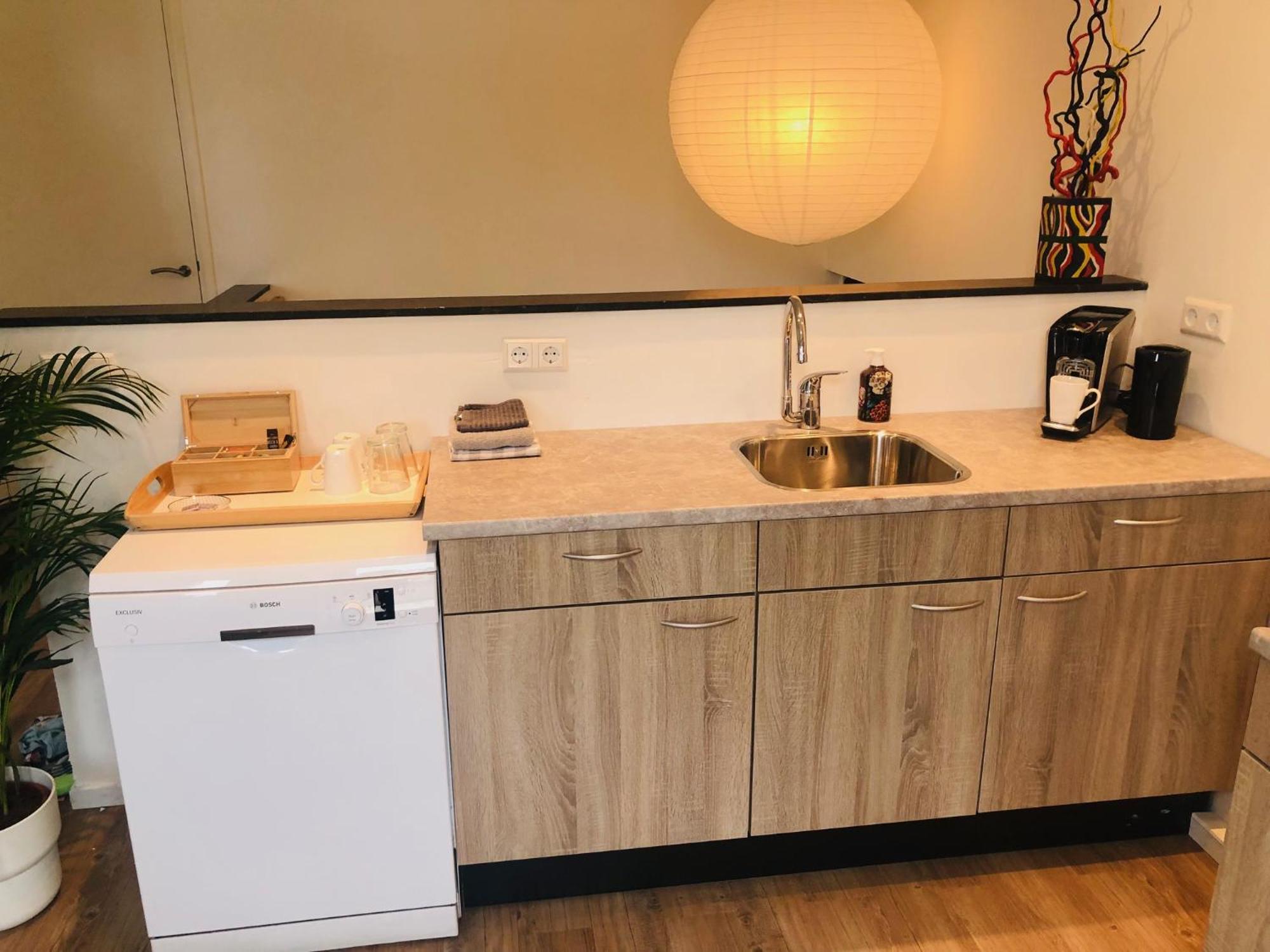 City Zen Apartment Enschede !Free Private Parking Esterno foto