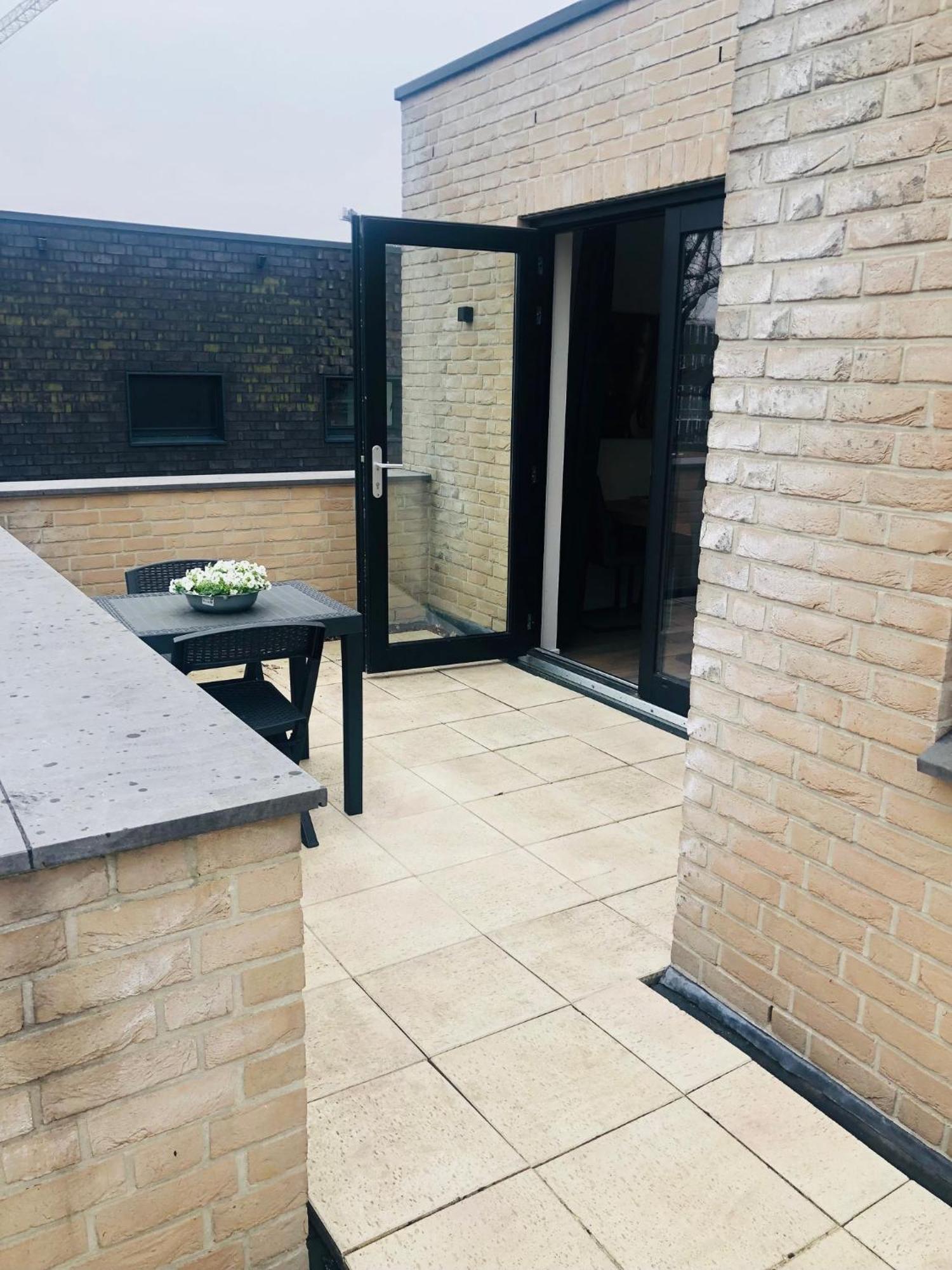 City Zen Apartment Enschede !Free Private Parking Esterno foto