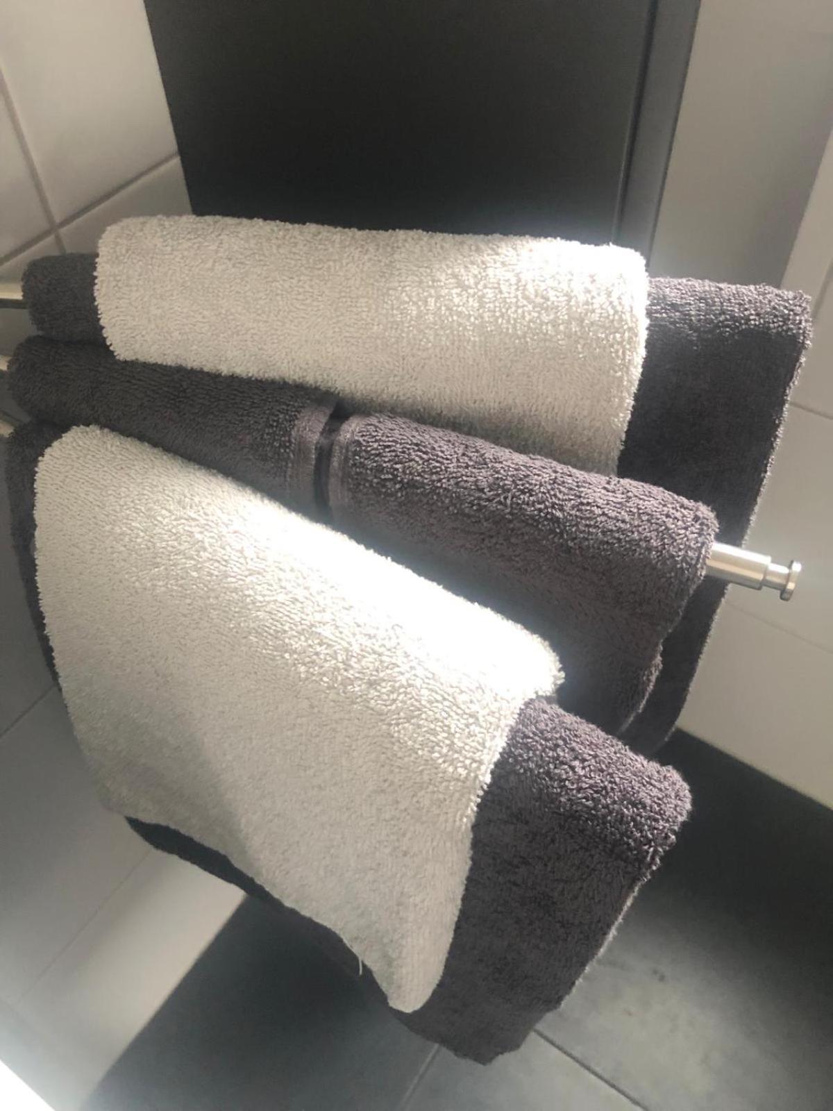 City Zen Apartment Enschede !Free Private Parking Esterno foto